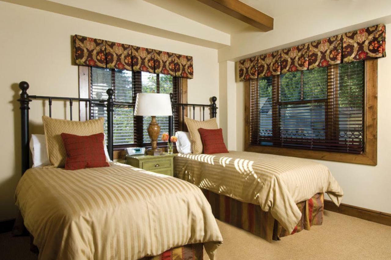 Innsbruck Aspen Deluxe Two-Bedroom Suite 02 W/ Hot Tub, Centrally Located Exterior photo