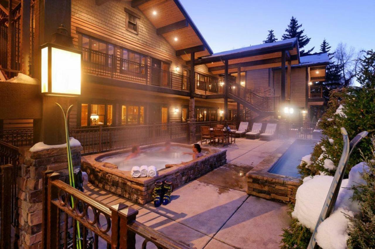 Innsbruck Aspen Deluxe Two-Bedroom Suite 02 W/ Hot Tub, Centrally Located Exterior photo
